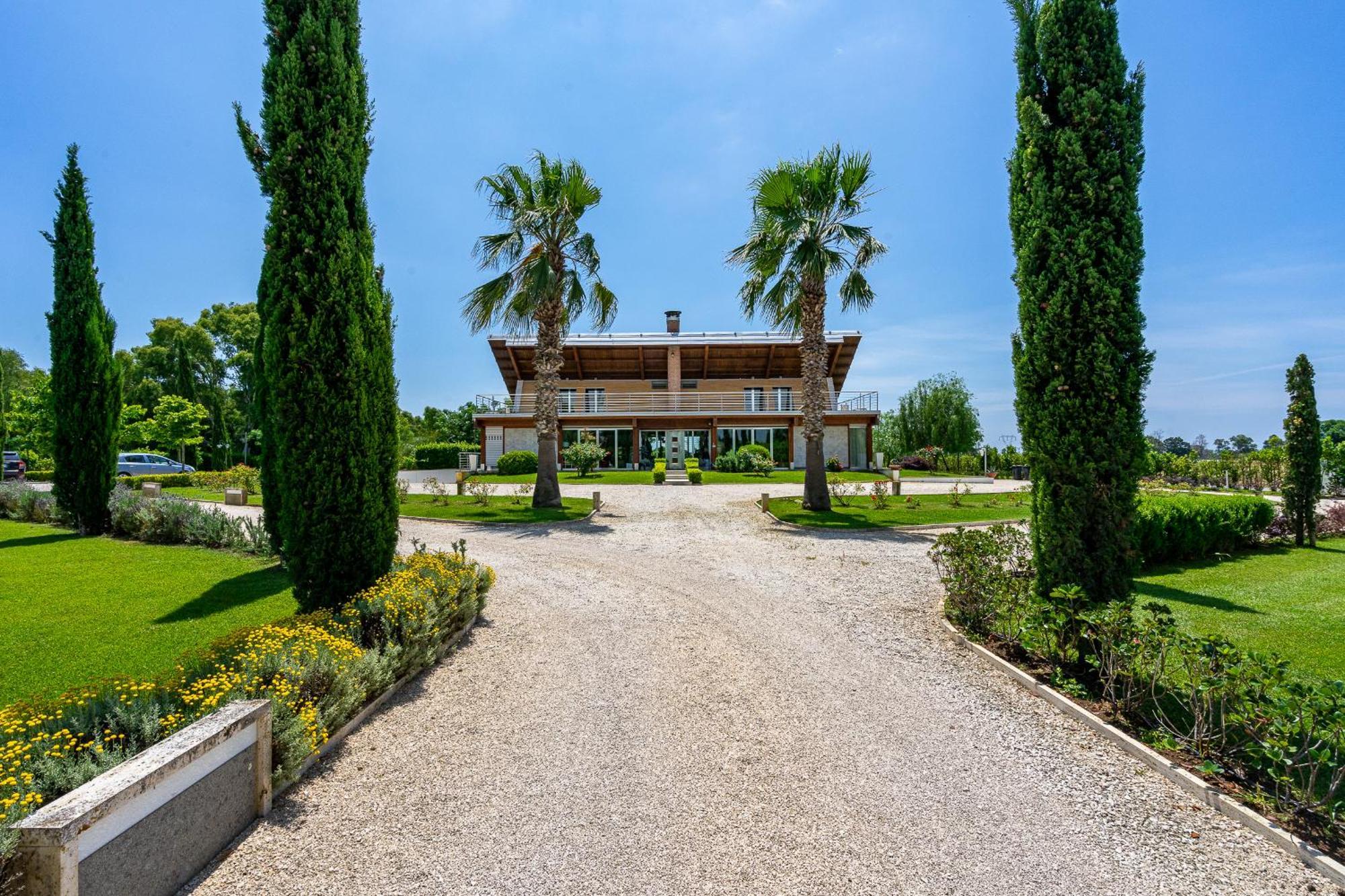 Casale Delle Ronde B&B Λατίνα Εξωτερικό φωτογραφία