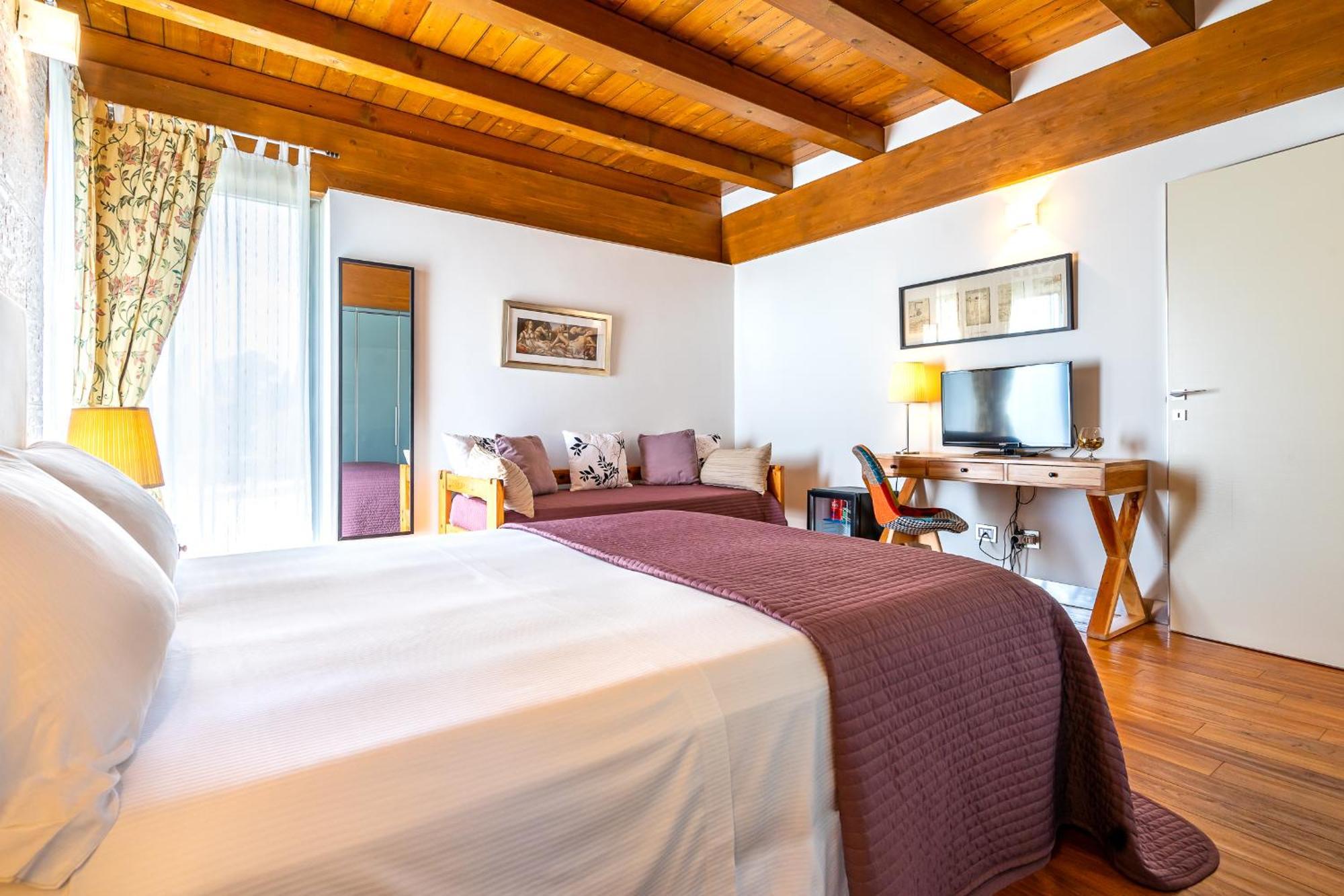 Casale Delle Ronde B&B Λατίνα Εξωτερικό φωτογραφία
